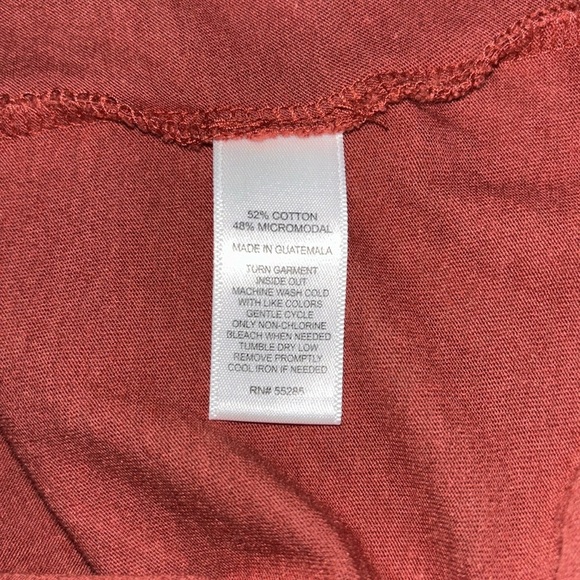 EXPRESS workout activewear tank top red in women’s size small - Picture 9 of 9